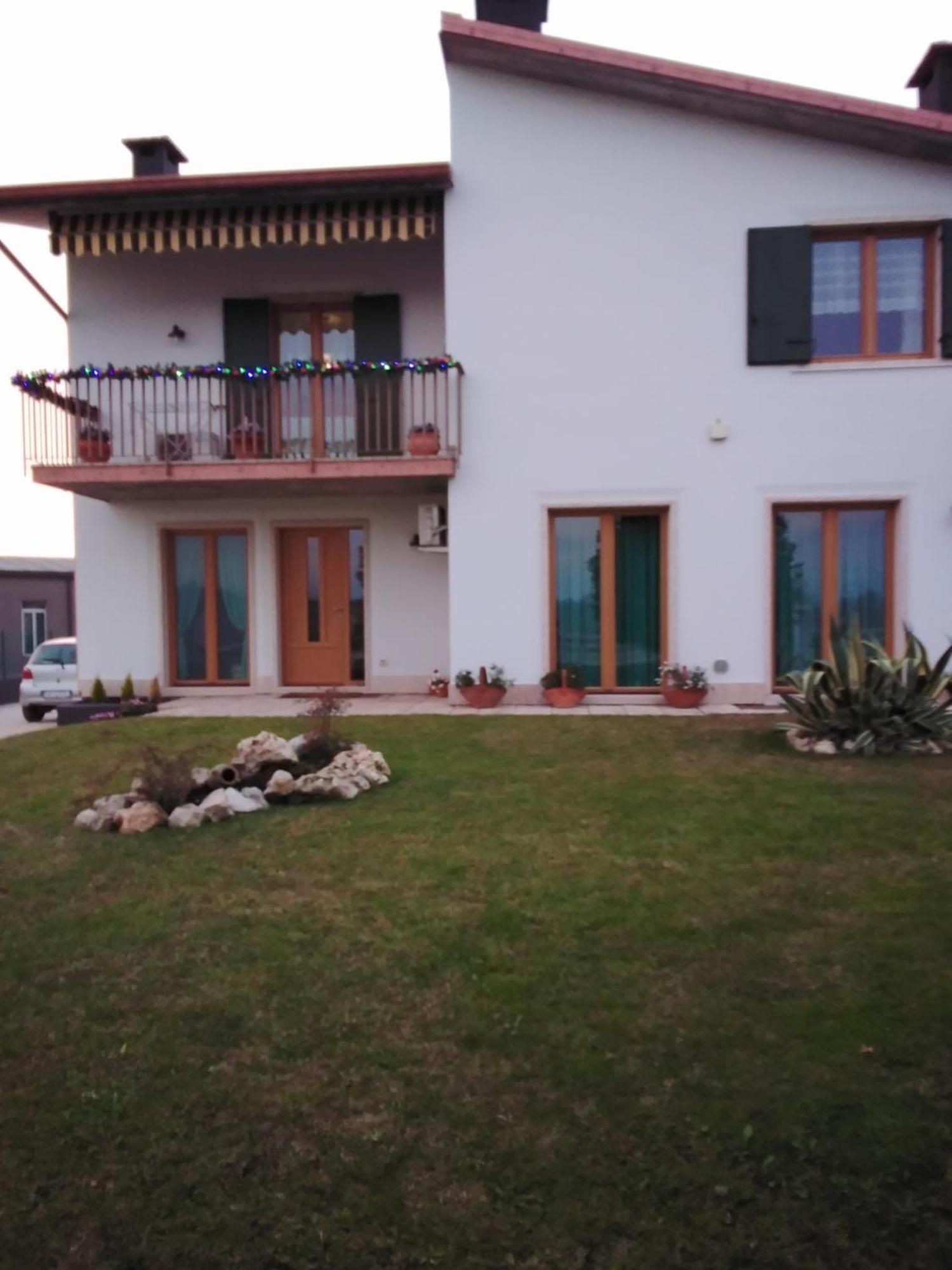 B&B Carmen Biondani Pescantina Εξωτερικό φωτογραφία