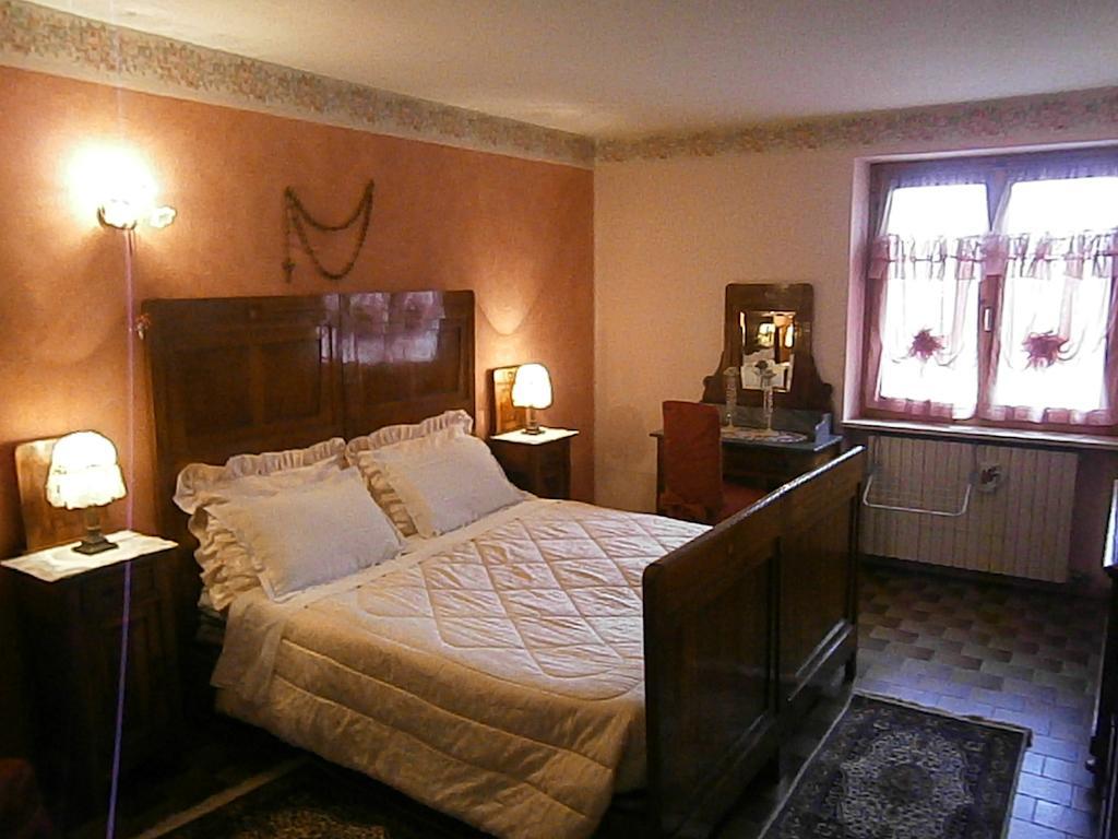 B&B Carmen Biondani Pescantina Δωμάτιο φωτογραφία